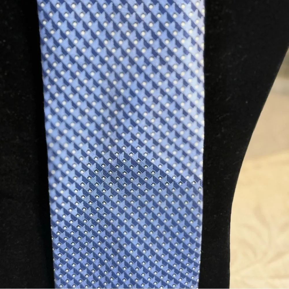 Men’s Vintage Stafford Executive Silk Tie. Made in Italy. Blue. Geometric‎